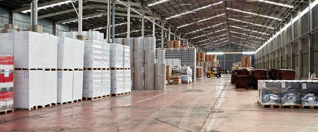 An open warehouse with pallets waiting to be cross docked